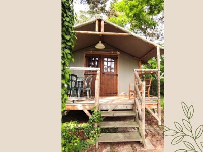 Cliquez pour découvrir toutes les photos de l'HÉBERGEMENT ! bungalow toilé - Chanset photo 2