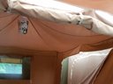 Cliquez pour découvrir toutes les photos de l'HÉBERGEMENT ! bungalow toilé - camping L'île Cariot photo 7