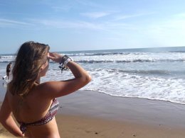 Camping Pas Cher vous présente avec son site Officiel campingpascher.fr, le Camping L'île Cariot classé 3 étoiles, situé sur la commune de Chaille Les Marais dans le département Vendée (Pays De La Loire) en France. Le camping L'île Cariot, vous présente un hébergement de type bungalow toilé de 20 m² pour 4 personnes. Le camping L'île Cariot vous propose du vendredi 03 avril au vendredi 10 avril 2026 pour 7 nuits à 212€. Cette location propose 154 dates différentes pour réserver votre séjour. Découvrez également les 6 autres gammes d'hébergements du camping. Les Avis clients pour le Camping L'île Cariot sont excellents avec une note moyenne de 8 sur 10. Rivière, Parc aquatique, Piscine chauffée, Piscine extérieure, Animations familiales, Aire de jeux enfants, Baby-foot, Canoë-kayak, Centre équestre, Court de tennis, Cyclisme, Golf, Ping-pong, Pétanque, Randonnée, Terrain de badminton, Terrain de volley-ball, Trampoline, Bar, Boulangerie, Bureau de tabac, Dépôt de pain, Snack/Bar, Épicerie,... En savoir plus : cliquez-ICI.