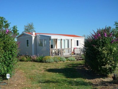 Cliquez pour découvrir toutes les photos de l'HÉBERGEMENT ! mobil-home - Le Ragis photo 7