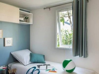 Cliquez pour découvrir toutes les photos de l'HÉBERGEMENT ! mobil-home - Le Ragis photo 3