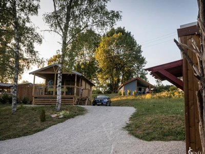 Cliquez pour découvrir toutes les photos de l'HÉBERGEMENT ! chalet - De Boyse photo 3