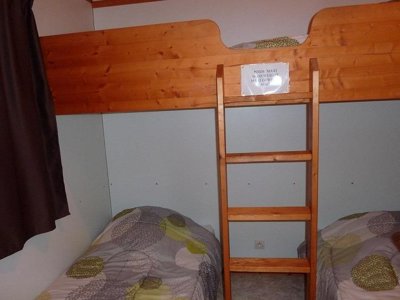 Cliquez pour découvrir toutes les photos de l'HÉBERGEMENT ! chalet - De Boyse photo 5