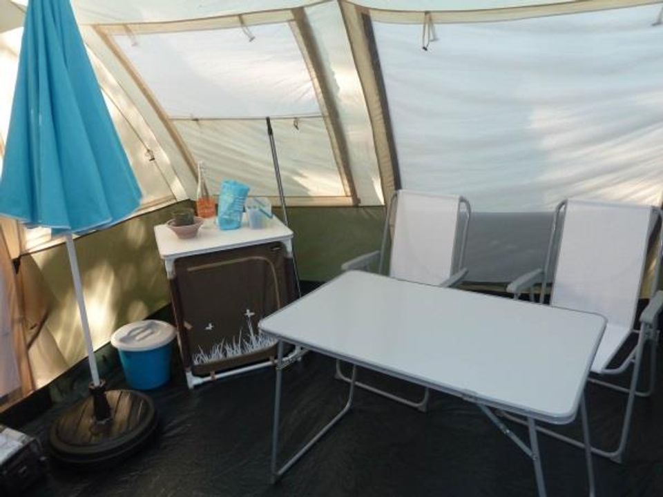Cliquez pour découvrir toutes les photos de l'HÉBERGEMENT ! tente - De Boyse photo 2