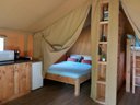 Cliquez pour découvrir toutes les photos de l'HÉBERGEMENT ! tente en toile et bois - camping De Boyse photo 4