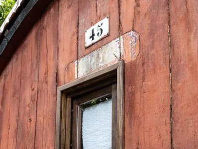 Cliquez pour découvrir toutes les photos de l'HÉBERGEMENT ! hébergement insolite - Village Toue Du Domaine Des Demoiselles photo 8
