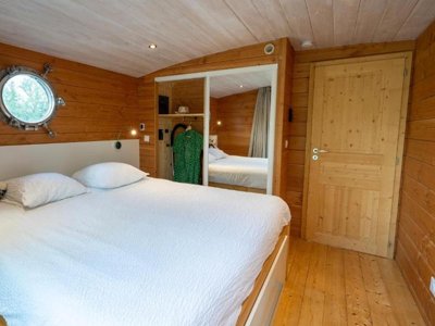 Cliquez pour découvrir toutes les photos de l'ÉTABLISSEMENT ! camping Village Toue Du Domaine Des Demoiselles photo 25