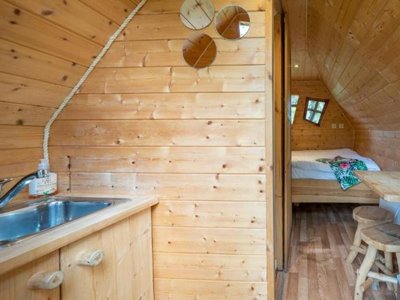 Cliquez pour découvrir toutes les photos de l'ÉTABLISSEMENT ! camping Village Toue Du Domaine Des Demoiselles photo 26