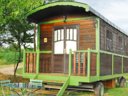 Cliquez pour découvrir toutes les photos de l'HÉBERGEMENT ! hébergement insolite - camping Village Toue Du Domaine Des Demoiselles photo 8