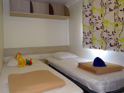 Cliquez pour découvrir toutes les photos de l'HÉBERGEMENT ! mobil-home - De La Treille photo 4