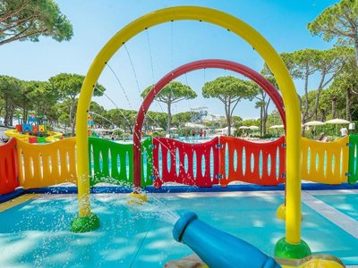 Cliquez pour découvrir toutes les photos de l'ÉTABLISSEMENT ! camping Residence Village photo 12