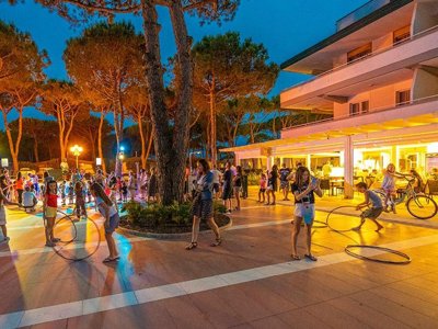 Cliquez pour découvrir toutes les photos de l'ÉTABLISSEMENT ! camping Residence Village photo 20