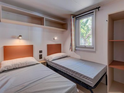 Cliquez pour découvrir toutes les photos de l'HÉBERGEMENT ! mobil-home - Residence Village photo 6