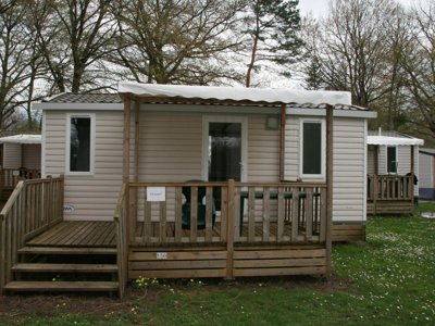 Cliquez pour découvrir toutes les photos de l'HÉBERGEMENT ! mobil-home - Le Rochat photo 8
