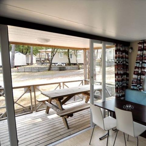Cliquez pour découvrir toutes les photos de l'HÉBERGEMENT ! mobil-home - Le Rochat photo 2