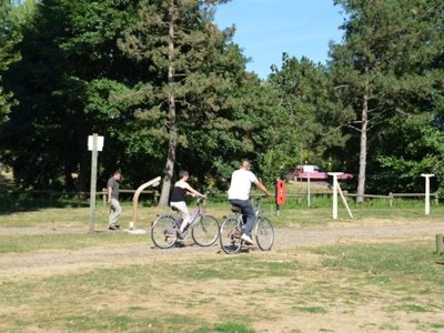 Cliquez pour découvrir toutes les photos de l'ÉTABLISSEMENT ! camping Le Rochat photo 14
