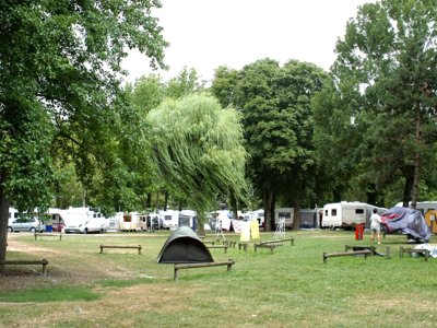 Cliquez pour découvrir toutes les photos de l'ÉTABLISSEMENT ! camping Le Rochat photo 19