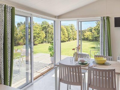 Cliquez pour découvrir toutes les photos de l'HÉBERGEMENT ! mobil-home - Domaine De L'Epinette photo 2