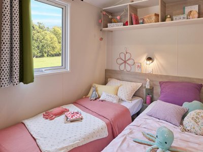 Cliquez pour découvrir toutes les photos de l'HÉBERGEMENT ! mobil-home - Domaine De L'Epinette photo 5