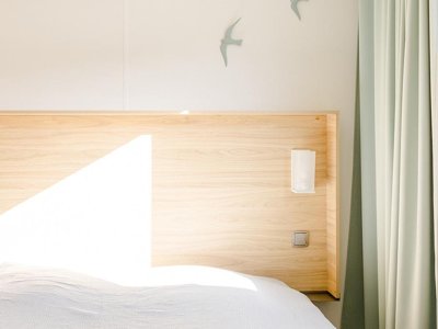 Cliquez pour découvrir toutes les photos de l'HÉBERGEMENT ! mobil-home - Domaine De L'Oiselière photo 8