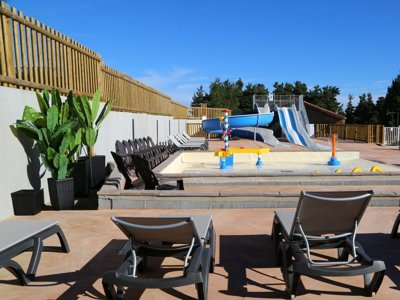 Cliquez pour découvrir toutes les photos de l'HÉBERGEMENT ! mobil-home - Les Sous Bois Du Lac photo 10