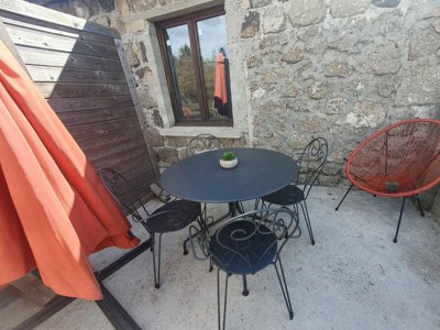 Cliquez pour découvrir toutes les photos de l'HÉBERGEMENT ! maison de campagne - Les Sous Bois Du Lac photo 2