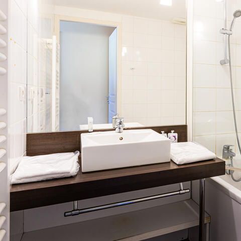 Cliquez pour découvrir toutes les photos de l'HÉBERGEMENT ! appartement - Relais Du Plessis photo 5