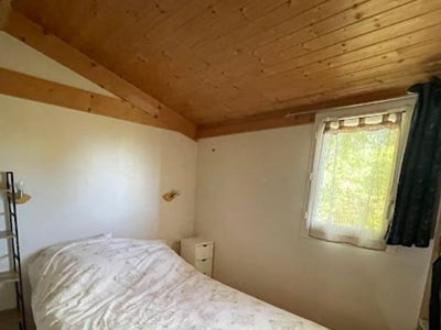 Cliquez pour découvrir toutes les photos de l'HÉBERGEMENT ! chalet - Les Chalets D'Auvergne photo 9