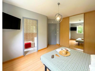 Cliquez pour découvrir toutes les photos de l'HÉBERGEMENT ! maison - Les Pirons photo 6