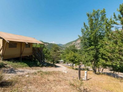 Cliquez pour découvrir toutes les photos de l'ÉTABLISSEMENT ! camping Flower Le Clot Du Jay photo 23