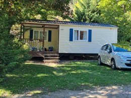 Camping Pas Cher vous présente avec son site Officiel campingpascher.fr, le Camping Le New Rabioux classé 3 étoiles, situé sur la commune de Chateauroux Les Alpes dans le département Hautes-alpes (Provence Alpes Côte D'azur) en France. Le camping Le New Rabioux, vous présente un hébergement de type mobil-home de 25 m². Le camping Le New Rabioux vous proposeun séjour PAS CHER avec une REMISEdu sam. 25 avril au sam. 02 mai 2026, en promotion à -49% pour 7 nuits à 179 € au lieu de 356,0 € soit une Économie de 177 €. Cette location propose 22 dates différentes pour réserver votre séjour. Découvrez également les 3 autres gammes d'hébergements du camping. Les Avis clients pour le Camping Le New Rabioux sont excellents avec une note moyenne de 8 sur 10. Piscine chauffée, Piscine extérieure, Aire de jeux enfants, Canoë-kayak, Cyclisme, Ping-pong, Pétanque, Randonnée, Bar, Dépôt de pain, Snack/Bar, Épicerie,... En savoir plus : cliquez-ICI.