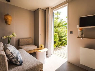 Cliquez pour découvrir toutes les photos de l'HÉBERGEMENT ! mobil-home - Le Lac Bleu - Ciela Village photo 2