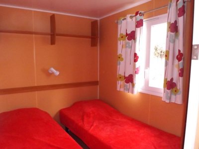 Cliquez pour découvrir toutes les photos de l'HÉBERGEMENT ! mobil-home - Les Peupliers photo 9