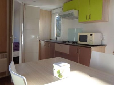 Cliquez pour découvrir toutes les photos de l'HÉBERGEMENT ! mobil-home - Les Peupliers photo 2