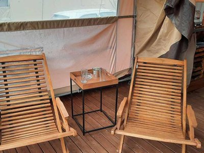 tente en toile et bois - Les Chênes Clairs photo 2