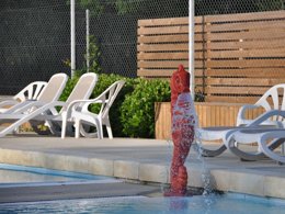 Camping Pas Cher vous présente avec son site Officiel campingpascher.fr, le Établissement La Digue, situé sur la commune de Chauzon dans le département Ardeche (Rhône Alpes) en France. L'établissement La Digue vous propose un hébergement de type chalet de 30 m². L'établissement vous propose 7 autres types d'hébergements. Découvrez tous nos séjours à petits prix dans la commune et aux alentours de Chauzon du département : Ardeche (Rhône Alpes).... En savoir plus : cliquez-ICI.