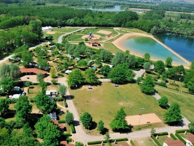 camping Du Lac De Cormoranche photo 1