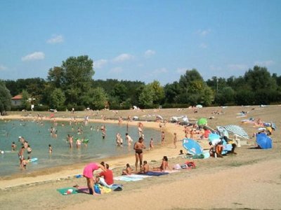 Cliquez pour découvrir toutes les photos de l'ÉTABLISSEMENT ! camping Du Lac De Cormoranche photo 12