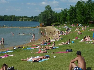 Cliquez pour découvrir toutes les photos de l'ÉTABLISSEMENT ! camping Du Lac De Cormoranche photo 21