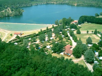 Cliquez pour découvrir toutes les photos de l'ÉTABLISSEMENT ! camping Du Lac De Cormoranche photo 24