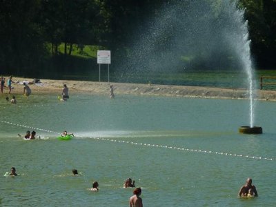 Cliquez pour découvrir toutes les photos de l'ÉTABLISSEMENT ! camping Du Lac De Cormoranche photo 29