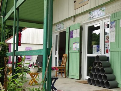 Cliquez pour découvrir toutes les photos de l'ÉTABLISSEMENT ! camping Village Chalets – Le Rû Du Pré photo 13