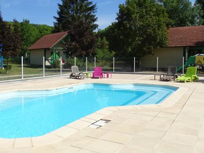 Cliquez pour découvrir toutes les photos de l'ÉTABLISSEMENT ! camping Village Chalets – Le Rû Du Pré photo 4