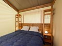 Cliquez pour découvrir toutes les photos de l'HÉBERGEMENT ! tente en toile et bois - camping Flower Le Kergariou photo 4