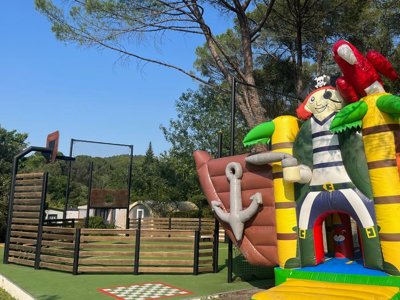 Cliquez pour découvrir toutes les photos de l'ÉTABLISSEMENT ! camping Le Mas De Reilhe photo 12