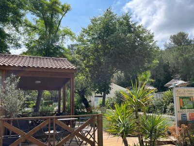 Cliquez pour découvrir toutes les photos de l'ÉTABLISSEMENT ! camping Le Mas De Reilhe photo 22
