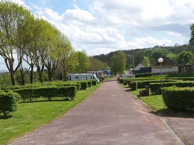 Cliquez pour découvrir toutes les photos de l'ÉTABLISSEMENT ! camping Le Mont Joli Bois photo 16
