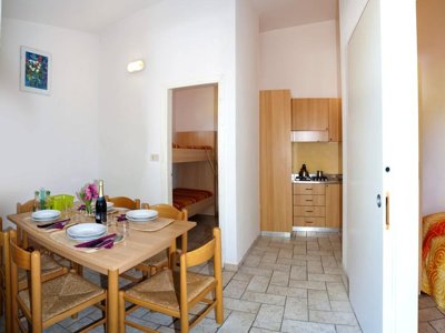 Cliquez pour découvrir toutes les photos de l'HÉBERGEMENT ! bungalow - Cisano San Vito photo 2