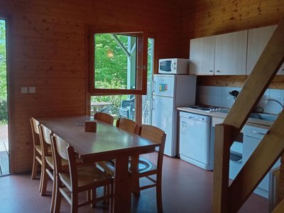 Cliquez pour découvrir toutes les photos de l'HÉBERGEMENT ! chalet - Le Lac Des Sapins photo 2