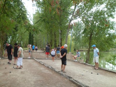 camping Le Plan D'eau St Charles photo 15